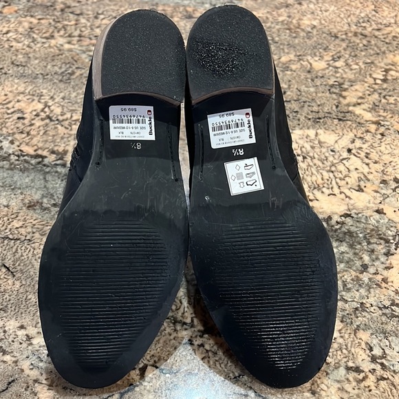 CREVO Boots - Picture 8 of 11